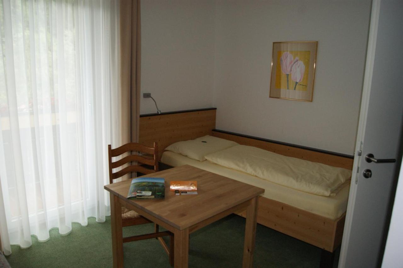 Gasthof Pension Leitner Wildbad Einoed Zimmer foto